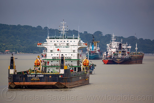 sinar jambi - deck cargo ship, boat, cargo ship, madura strait, merchant ship, mooring, surabaya