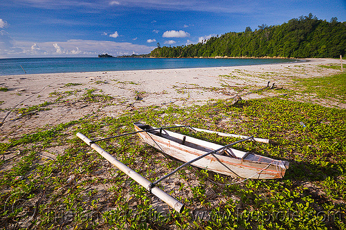 small double outrigger fishing canoe on beach (borneo), bangka, boat, borneo, climbing plants, creeper plants, desert beach, double outrigger canoe, fishing canoe, kelambu beach, malaysia, ocean, rain forest, sand, sea, seashore