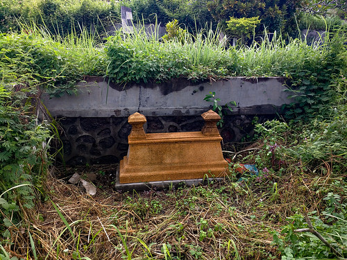 small islamic tomb - jogjakarta christian cemetery, grave, graveyard, jogjakarta christian cemetery, tomb, tpu utaralaya