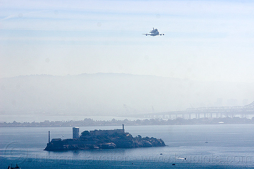 space shuttle endeavour over alcatraz island, alcatraz island, boeing 747, fly-by, flying, flyover, jumbo jet, nasa, ocean, ov105, piggyback, plane, san francisco bay, sca, sea, sf endeavour 2012, shuttle carrier aircraft, space shuttle endeavour