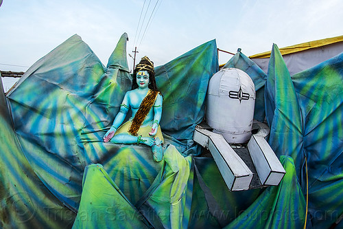 statues of shiva and a lingam in an ashram - kumbh mela (india), ashram, hindu pilgrimage, hinduism, kumbh mela, sculpture, shiva linga, shiva lingam, shivling, statue