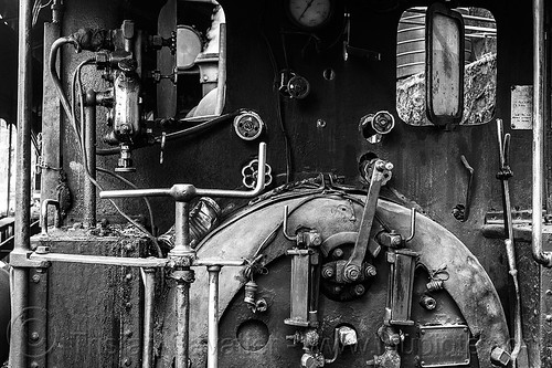 steam locomotive controls and valves (india), darjeeling himalayan railway, darjeeling toy train, india, narrow gauge, railroad, steam engine, steam locomotive, steam train engine, valves