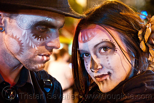 stencil airbrush skull makeup couple - dia de los muertos - halloween (san francisco), airbrush, day of the dead, dia de los muertos, face painting, facepaint, galen, halloween, hat, icarus zaure, jessica, man, night, stencil, sugar skull makeup, woman