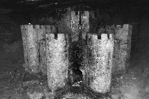 stone castle - catacombes de paris - catacombs of paris (off-limit area), castle, cave, clandestines, fortifications, illegal, sculpture, towers, trespassing, underground quarry