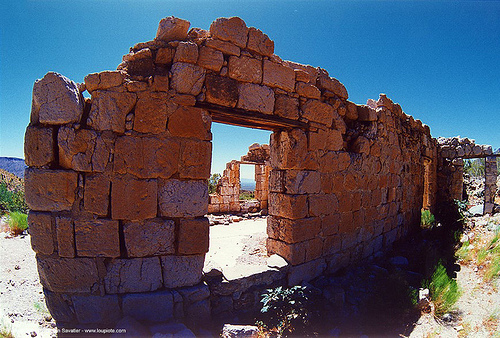 stone house ruin in the desert, backlight, house, ruins, stone wall, window