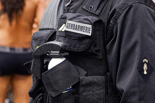 tactical jacket - gilet tactique - gendarmerie nationale, gendarmerie, gillet, law enforcement, mace spray, police uniform, spray can, tactical jacket, tactique