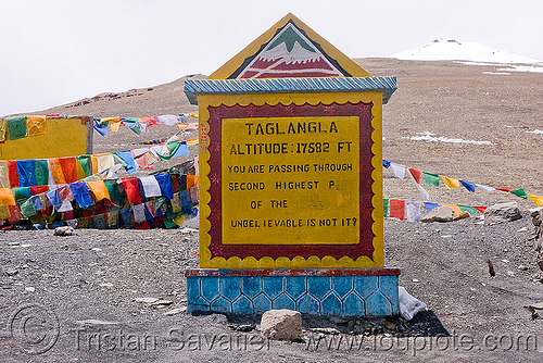 tanglang pass - manali to leh road (india), ladakh, mountain pass, mountains, road marker, sign, taglangla, tanglang pass, tanglangla