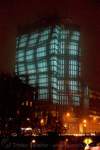 the led-light-morphing uniqa tower in vienna, building, glowing, high-rise, led lights, morphing, night, tower, twists and turns, vienna, wien