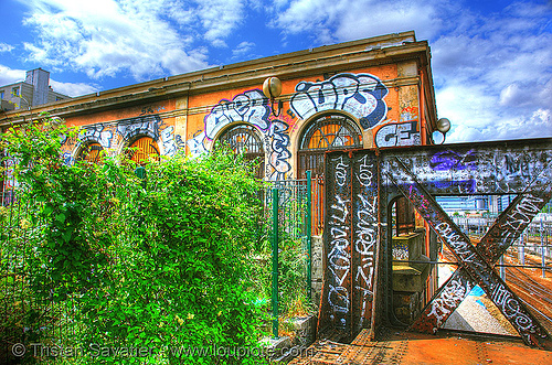 the old "massena" train station - petite ceinture - abandoned train station (paris, france), gare bd masséna, gare d’orléans-ceinture, gare massena, graffiti, mass�\xa9na, train station, trespassing