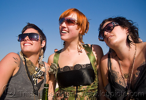 three girls - jaq and friends, jacqulynn, women