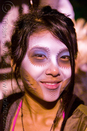tj from ak - girl with airbrush stencil face paint - dia de los muertos - halloween (san francisco), airbrush stencil, day of the dead, dia de los muertos, face painting, facepaint, halloween, makeup, night, tj from ak, woman