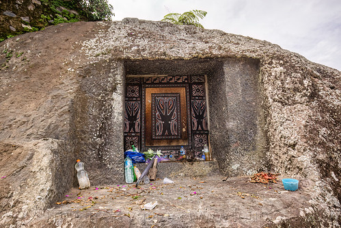 toraja rock-tomb with water buffalo head symbol painted on door, burial site, cemetery, grave, graveyard, liang pak, pa'tedong, rock tomb, tana toraja