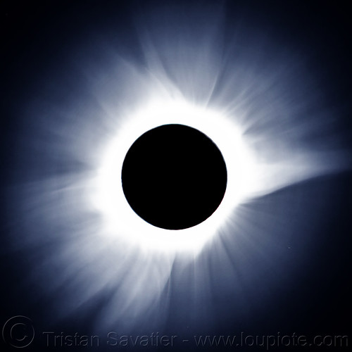 total solar eclipse - sun's corona, astronomy, corona, glowing, moon, night, sun, total eclipse, total solar eclipse