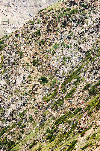 trail - amarnath yatra (pilgrimage) - kashmir, amarnath yatra, hindu pilgrimage, kashmir, mountain trail, mountains, pilgrims