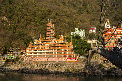 trimbakeshwar temple and laxman jhula bridge - rishikesh (india), building, ganga, ganges river, lakshman jhula bridge, laxman jhula bridge, rishikesh, suspension bridge, temple