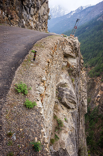 vertiginous mountain road to gangotri (india), bhagirathi valley, cliff, mountain road, mountains
