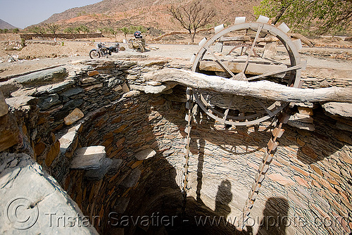 water well bucket pump - near udaipur (india), bucket pump, chain pump, steps, water pump, water well