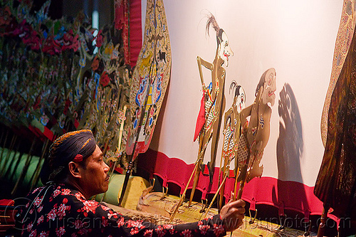 wayang kulit - shadow puppets, man, puppeteer, shadow play, shadow puppet theatre, shadow puppetry, shadow puppets, shadow theatre, wayang kulit