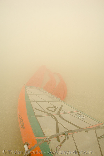 windsurfing in the dust storm - burning-man 2006, burning man, dust storm, land surfing, playa dust, sail, whiteout, windsurfing