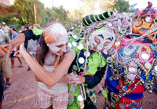 woman dancing with diablos - carnaval de tilcara (argentina), andean carnival, argentina, careta de diablo, carnaval de la quebrada, carnaval de tilcara, colorful, costume, dancing, diablo carnavalero, diablo de carnaval, diablos carnavaleros, diablos de carnaval, folklore, indigenous culture, mask, men, mirrors, noroeste argentino, quebrada de humahuaca, quechua culture, talk powder, tribal, woman