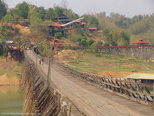 สะพาน - wooden foot bridge - สังขละบุรี - sangklaburi (thailand), footbridge, sangklaburi, wood bridge, wooden bridge, สะพาน, สังขละบุรี