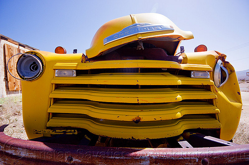 yellow chevrolet truck, chevrolet advance design, chevy, darwin, death valley, front, ghost town, grid, hood, junk, lorry, rusting, rusty, truck, wreck, yellow