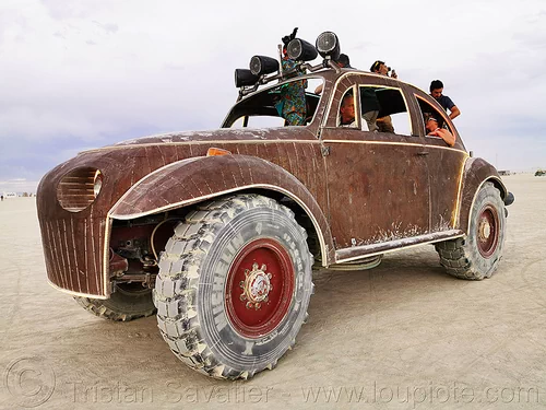 burning man - big red art car, big red art car, burning man art cars, mutant vehicles, vw beetle art car