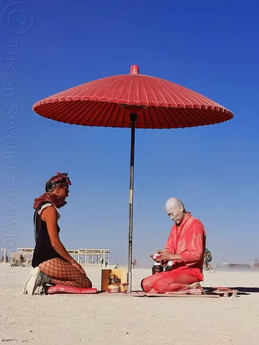 burning man - red tea ceremony, art installation, japan, japanese tea ceremony, ken hamazaki, red tea ceremony, red umbrella