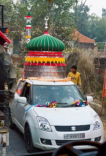 car decorated with mosque dome & minaret on its roof - eid-milad-un-nabi muslim festival (india), decorated car, dome, eid e milad un nabi, eid e milād un nabī, islam, mawlid, minaret, mosque, muhammad's birthday, muslim festival, nabi day, prophet's birthday, suzuki, عید میلاد النبی, ईद मिलाद नबी