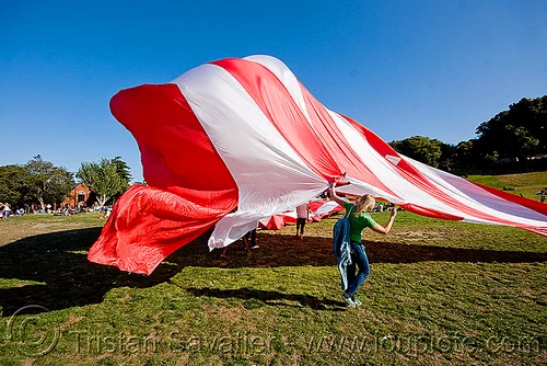 giant american flag - dolores park (san francisco), american flag, giant flag, the flag project, us flag