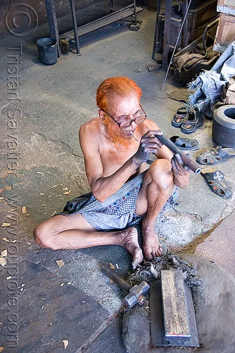 gun factory - udaipur (india), antique guns, factory, fire arms, rajasthan armoury, replicas, shotguns, udaipur, weapons, worker, working