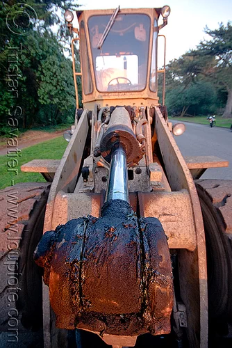 hydraulic cylinder on old caterpillar bulldozer, bulldozer, hydraulic cylinder, hydraulic piston