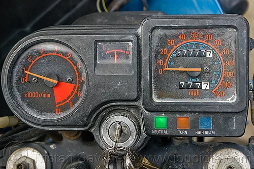 lucky sevens on my odometer, 7's, control panel, instruments, kawasaki, klr 650, odometer, sevens
