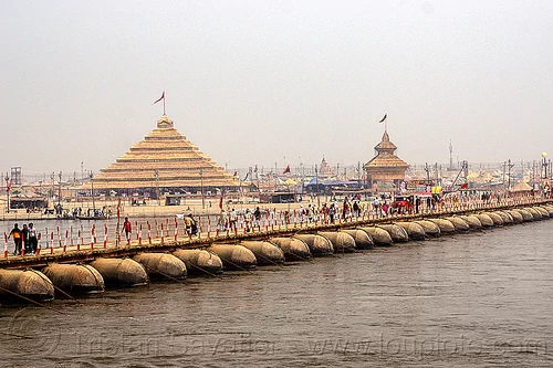 pontoon bridge over the ganges river - kumbh mela 2013 (india), ashrams, floating bridge, foot bridge, ganga, ganges river, hindu pilgrimage, hinduism, kumbh mela, metal tanks, pontoon bridge, pyramid, walking