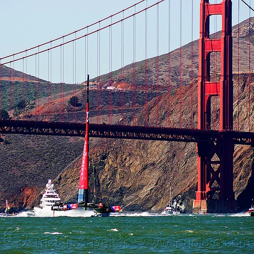 sailing hydrofoil catamaran emirates team new zealand near golden gate bridge, ac72, america's cup, bay, boat, catamaran, emirates team new zealand, fast, foiling, golden gate bridge, hydrofoil catamarans, hydrofoiling, ocean, race, racing, sailboat, sailing hydrofoils, sea, ship, speed, suspension bridge