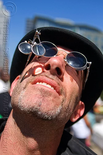 steampunk magnifying glasses, eyeglasses, eyewear, hat, loupes, magnifiers, magnifying glasses, man, spectacles, steampunk, sunglasses