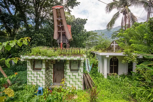 toraja modern tomb with traditional tongkonan roof, burial site, cemetery, grave, graveyard, liang, miniature tongkonan, patane, tana toraja, tomb, tongkonan roof