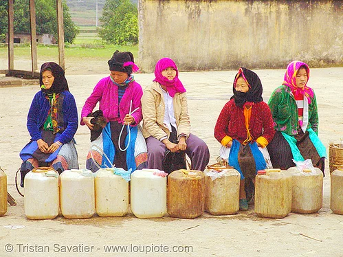 women selling corn wine (alcohol) - vietnam, asian woman, asian women, colorful, corn alcohol, corn wine, hill tribes, indigenous, quản bạ, rượu ngô, street market, street seller, tám sơn, vodka